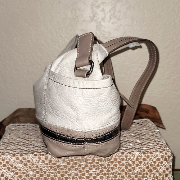 The Sak BOHO Small Purse Shoulder Hand Bag 100% LEATHER Ivory Taupe - Picture 7 of 11